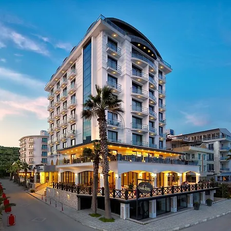 Cinar Hotel
